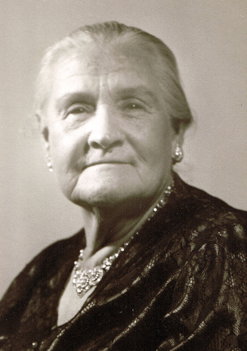 Ruby Lazenby (1893 - 1969)